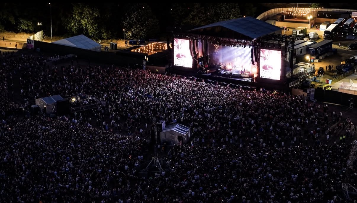 Lewis Capaldi — Sefton Park, Liverpool — photo 1